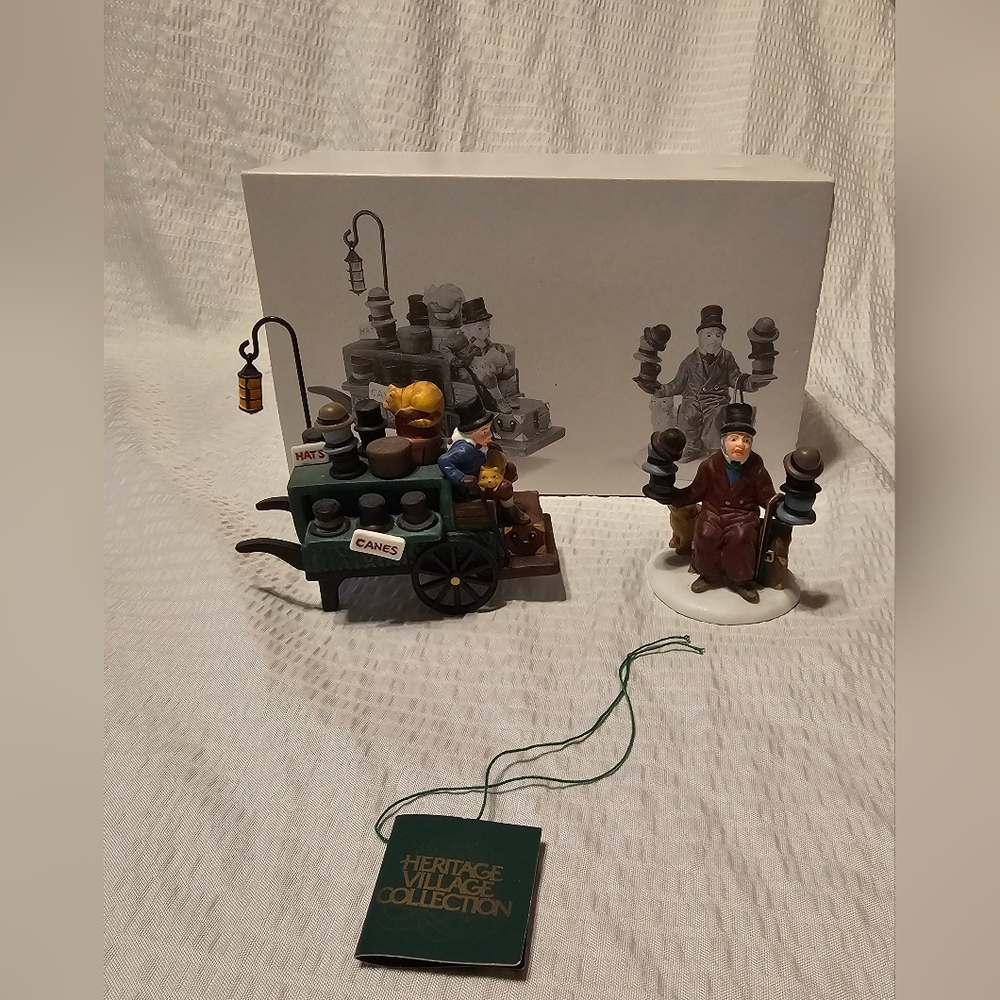 Department 56 "Chelsea Market Hat Monger & Cart”